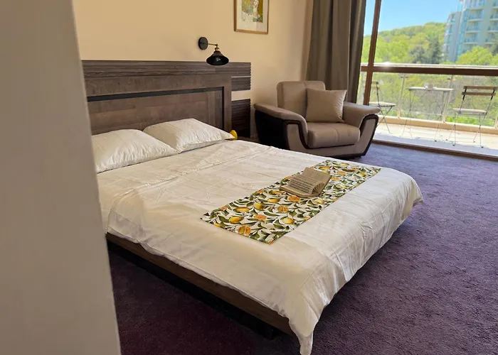 Golden Lemon Apartment Varna